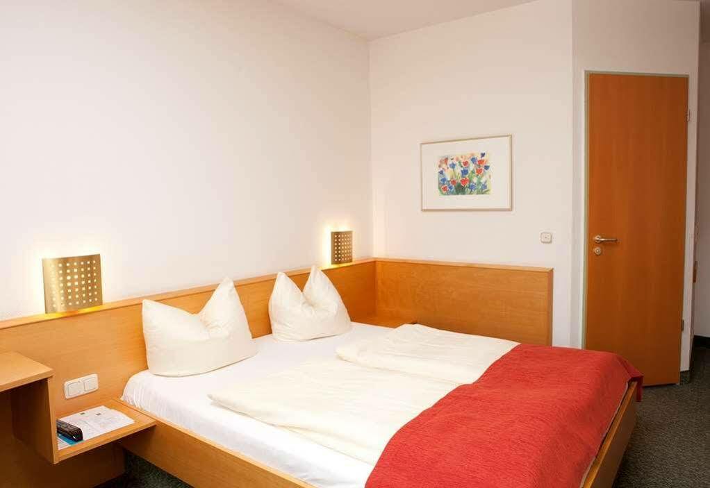 Quality Hotel Білефельд Екстер'єр фото